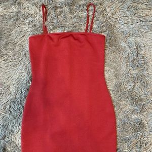 PrettyLittleThing Burgundy Bodycon Dress